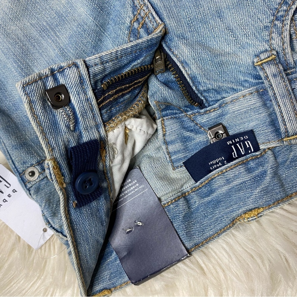 NWT✨ GAP⭐️  boy toddler shorts👖size 2 years - Picture 3 of 4